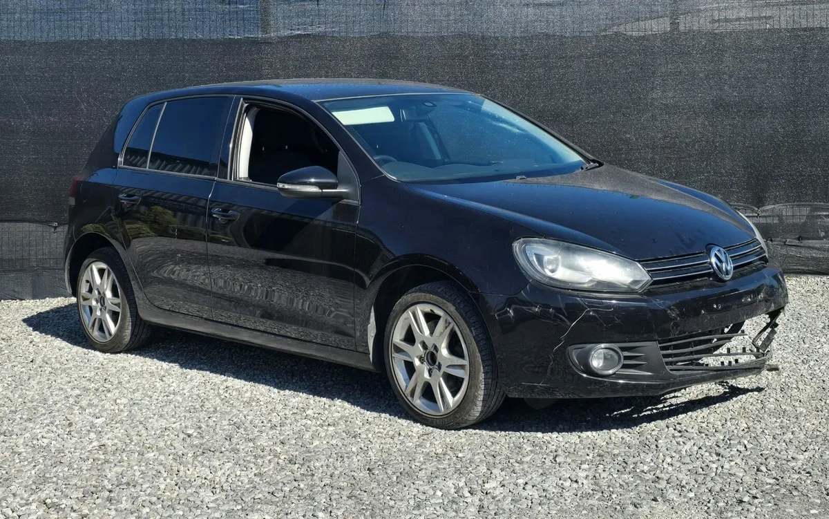 2011 Volkswagen Golf 1.4 TSI AUTO DSG - Image 4
