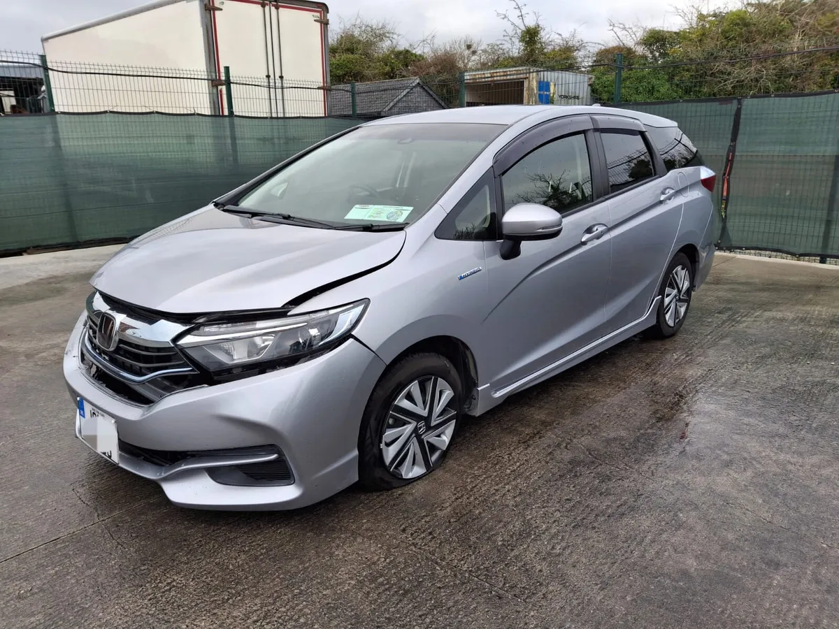 2019 Honda Shuttle Hybrid Automatic - Image 2