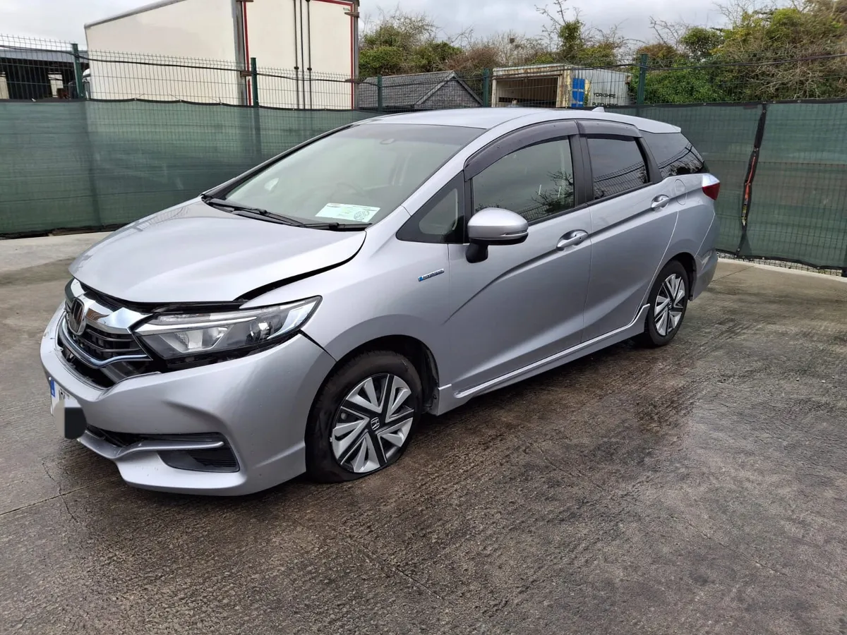 2019 Honda Shuttle Hybrid Automatic - Image 3