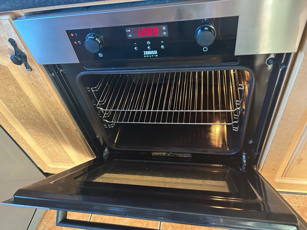 Built in oven for sale - Image 3