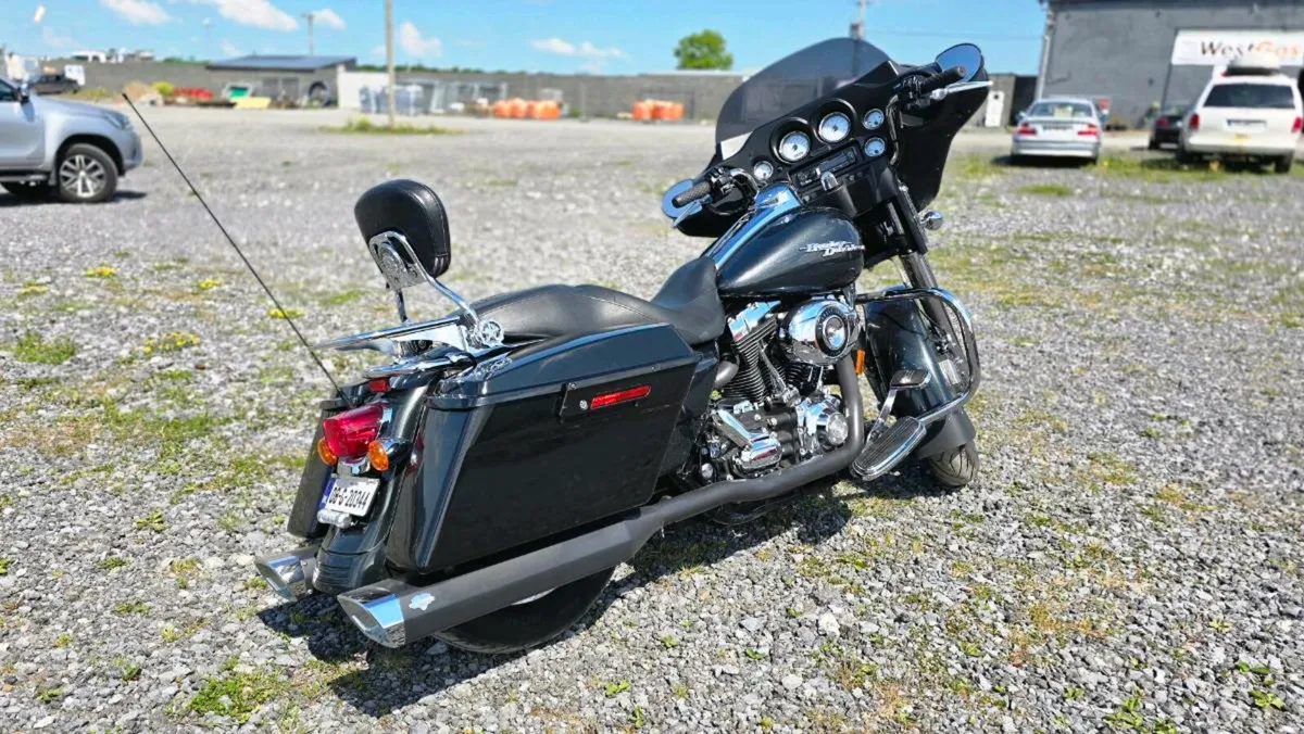 Harley-Davidson Street Glide 2008 FLHX - Image 1