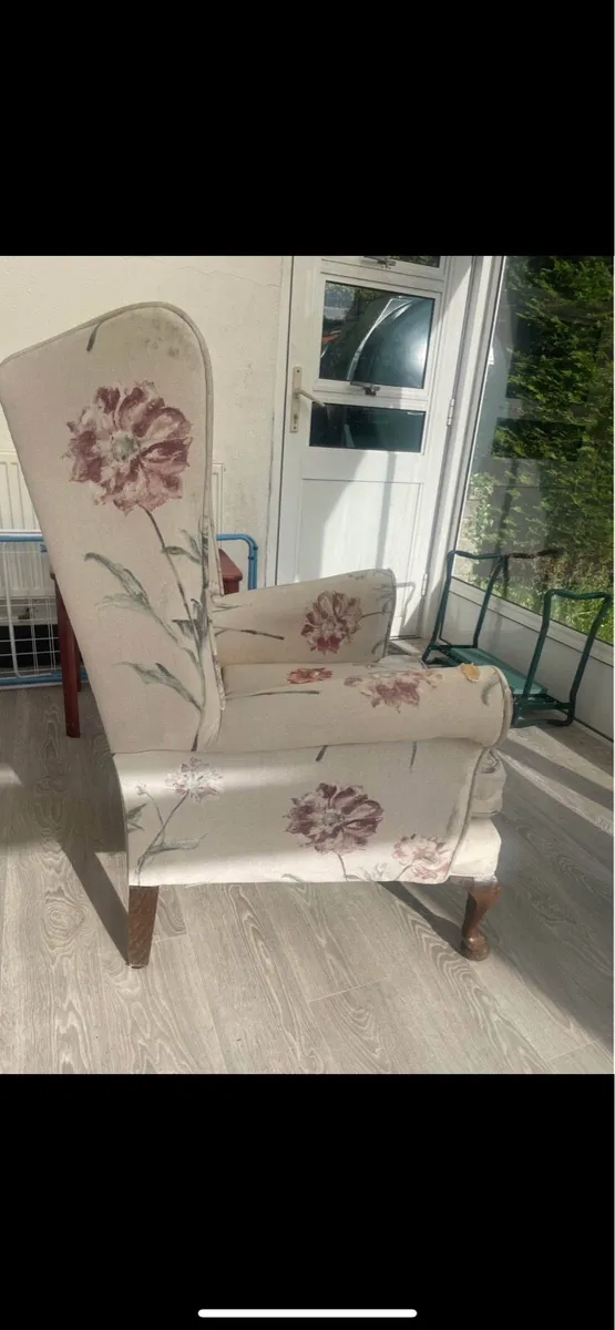 Queen Anne Armchair - Image 2