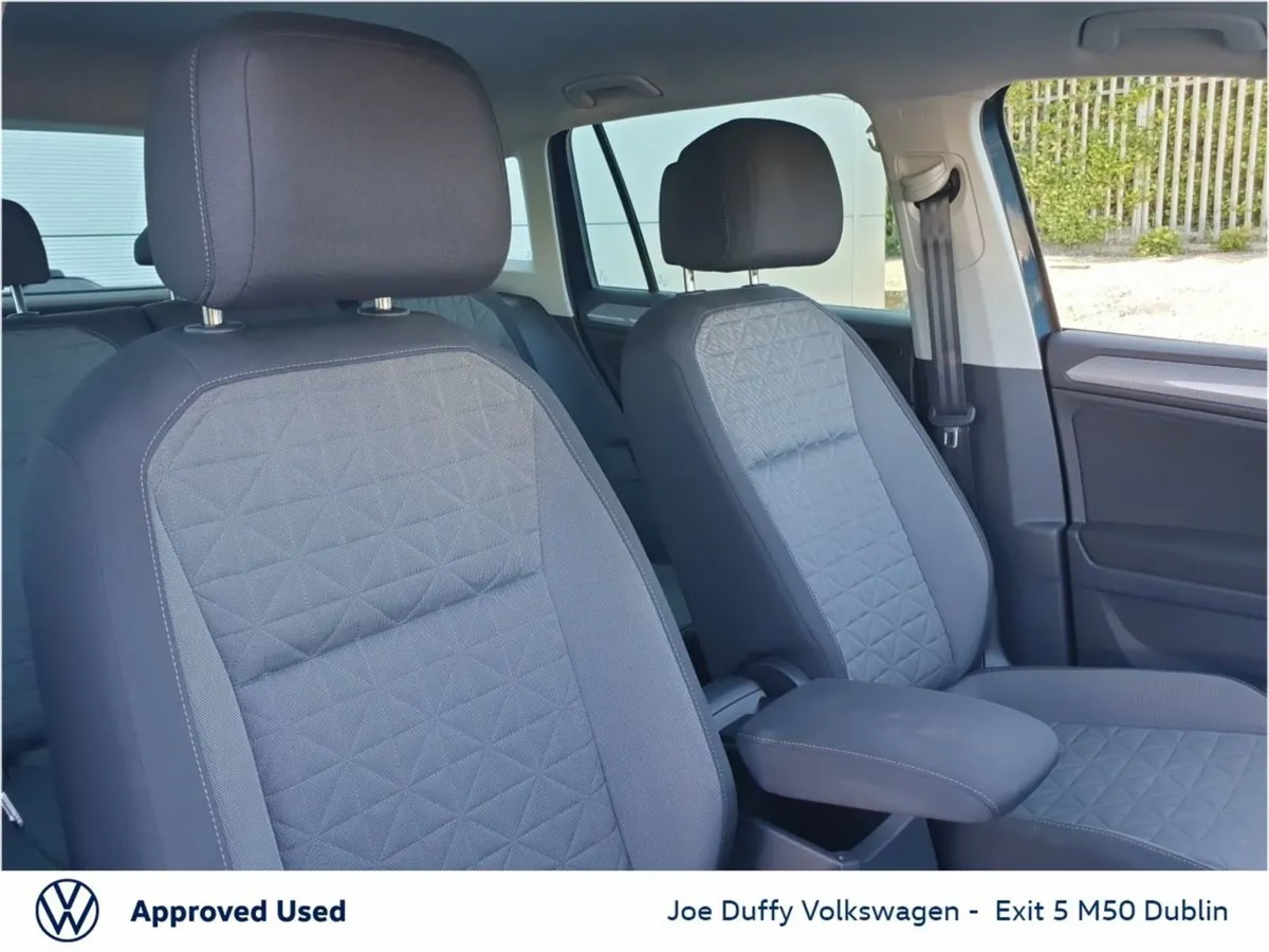 Volkswagen Tiguan 1.5 TSI 130HP Life - Image 4
