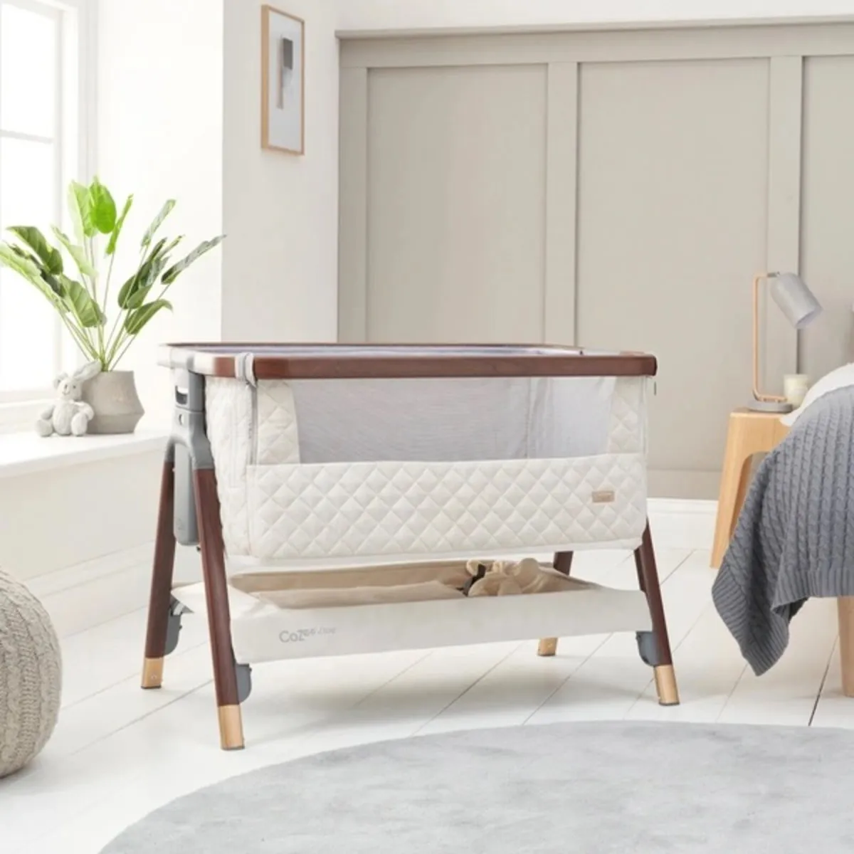 Bedside cot- Tutti Bambini CoZee Luxe