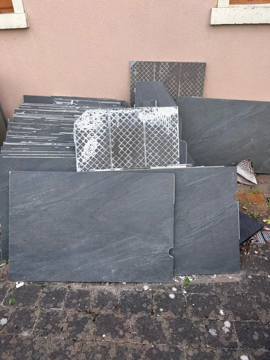 Patio tiles salvage - Image 2