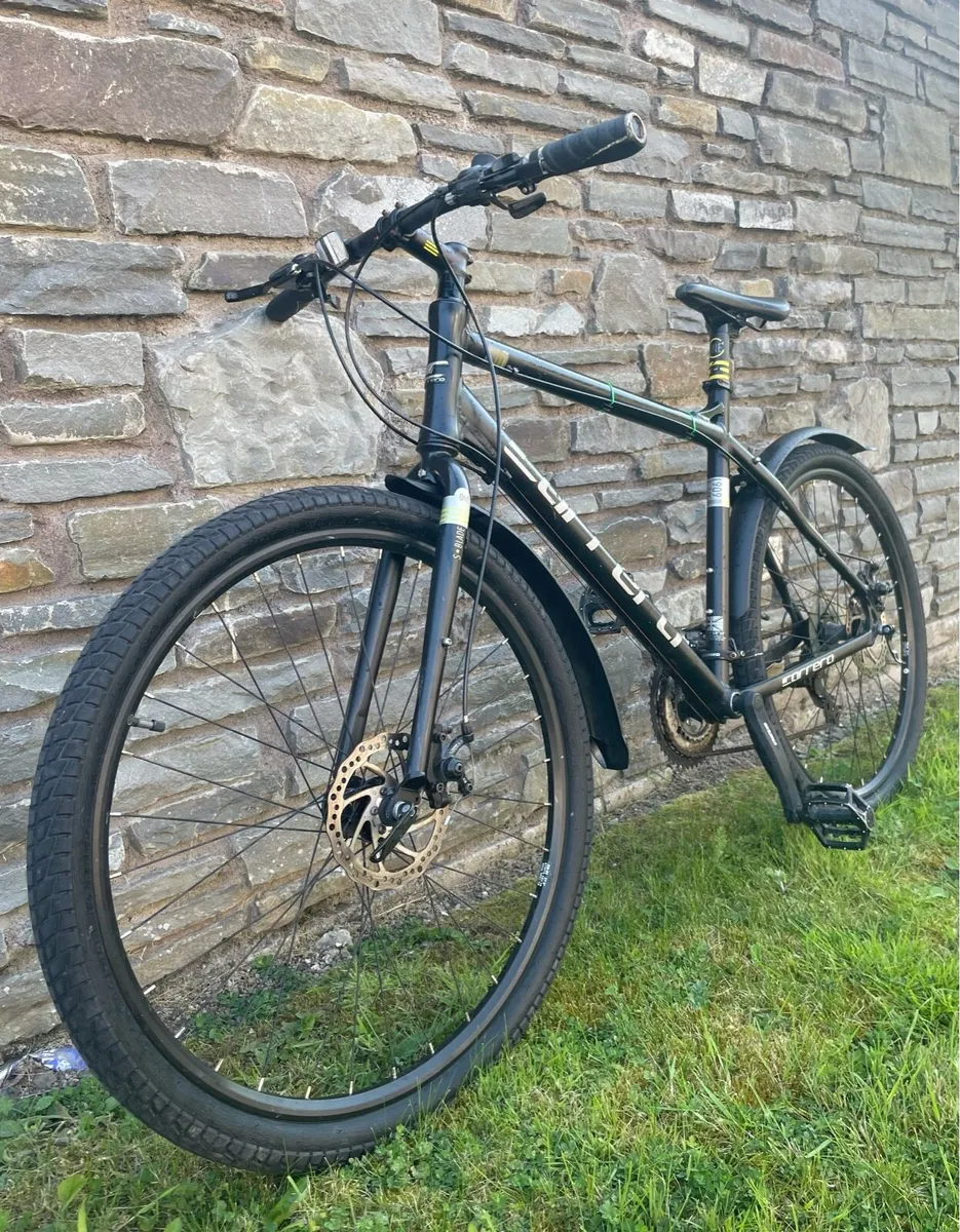 Carrera ltd bicycle - Image 2
