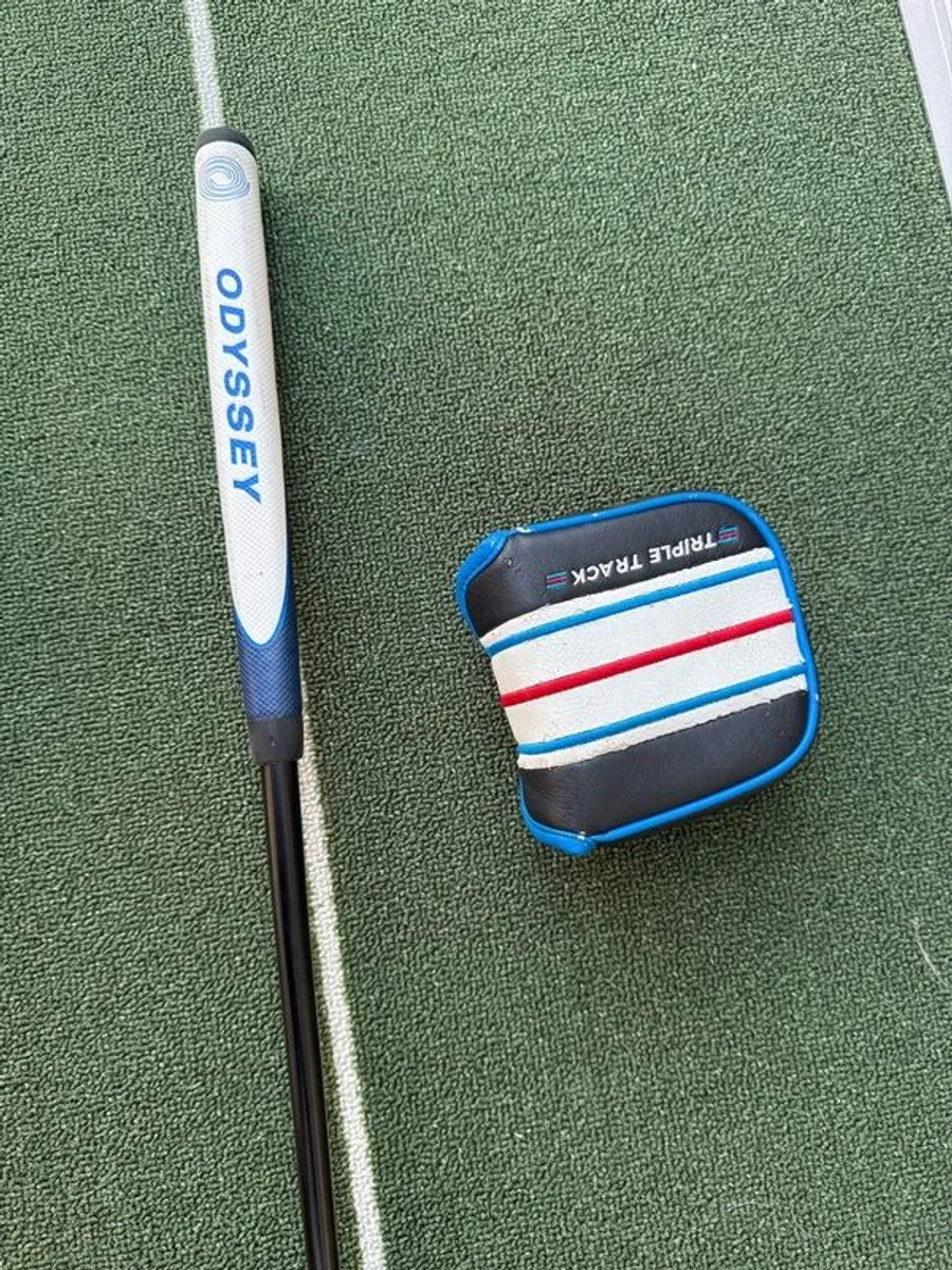 Odyssey Ten Triple Track Putter - Image 1