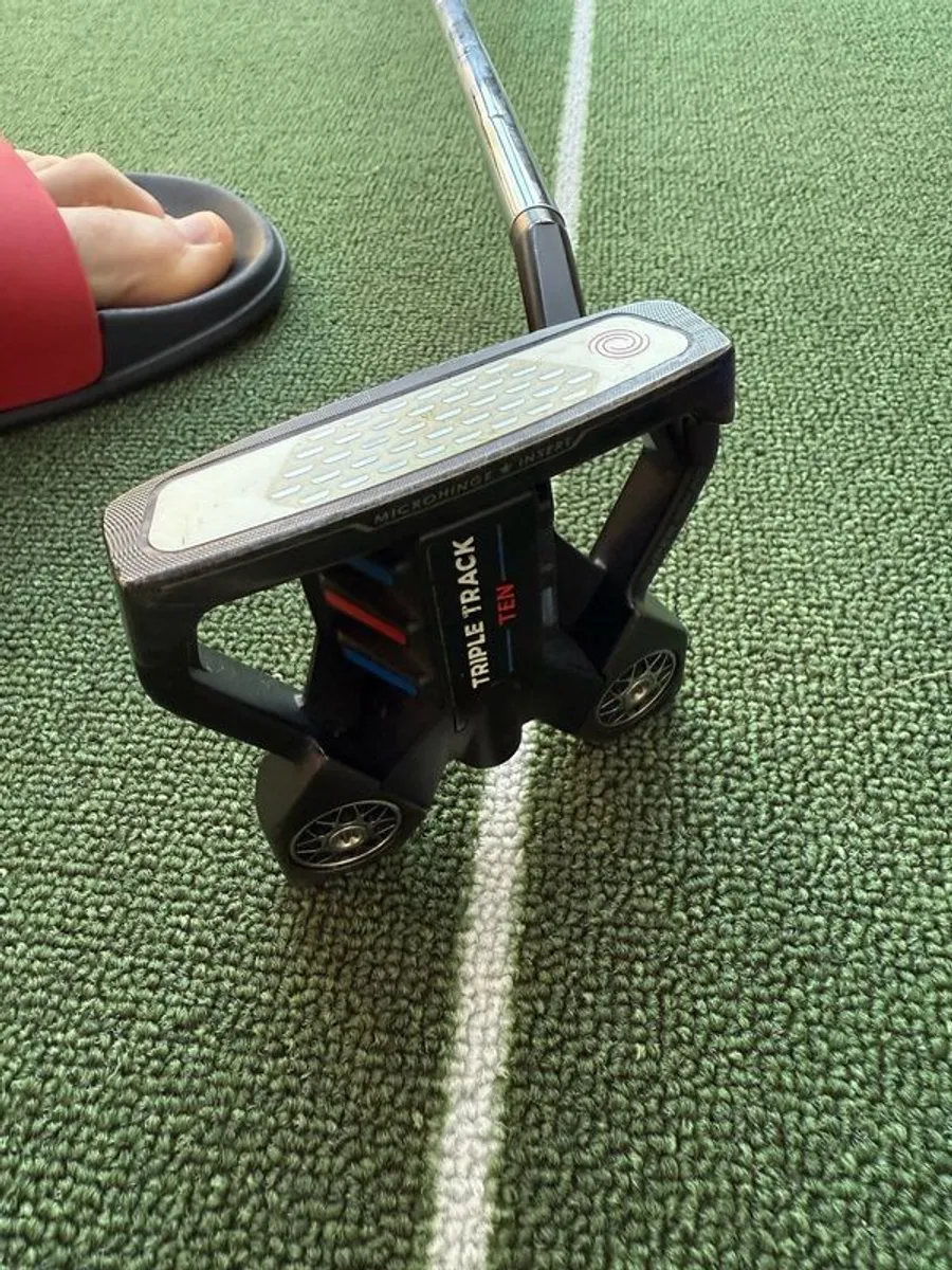 Odyssey Ten Triple Track Putter - Image 3