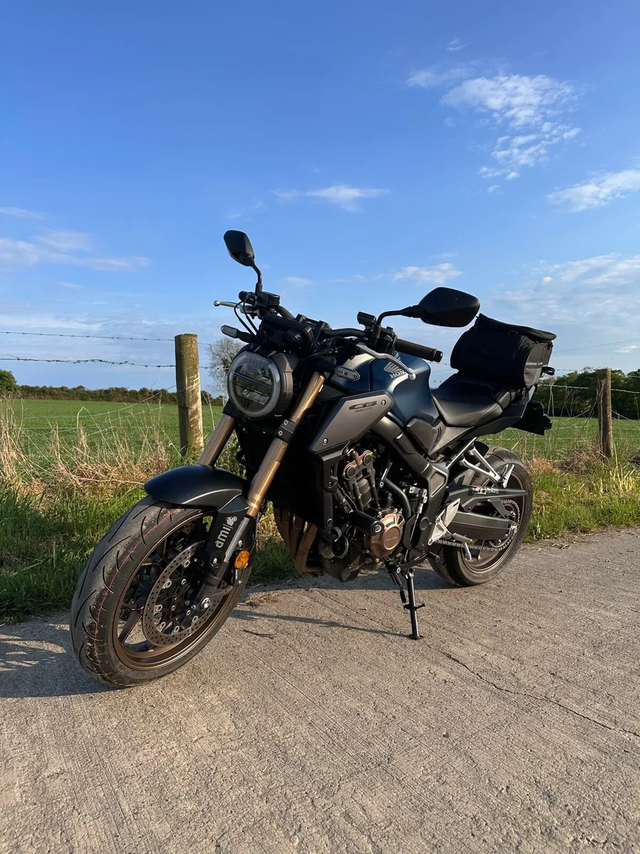 As New 241 Honda CB650R +EXTRA - Image 2