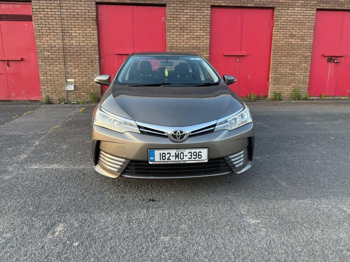2018 Toyota Corolla 1.3 petrol - Image 2