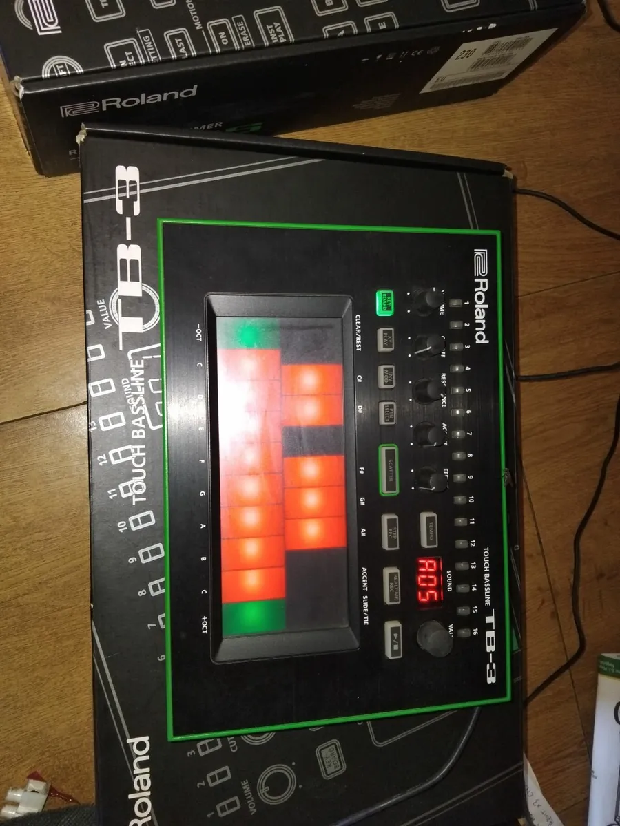 Roland tr8s and tb3 - Image 2