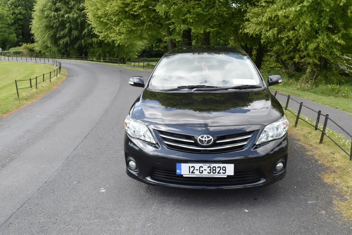 Toyota Corolla 2012 - Image 1