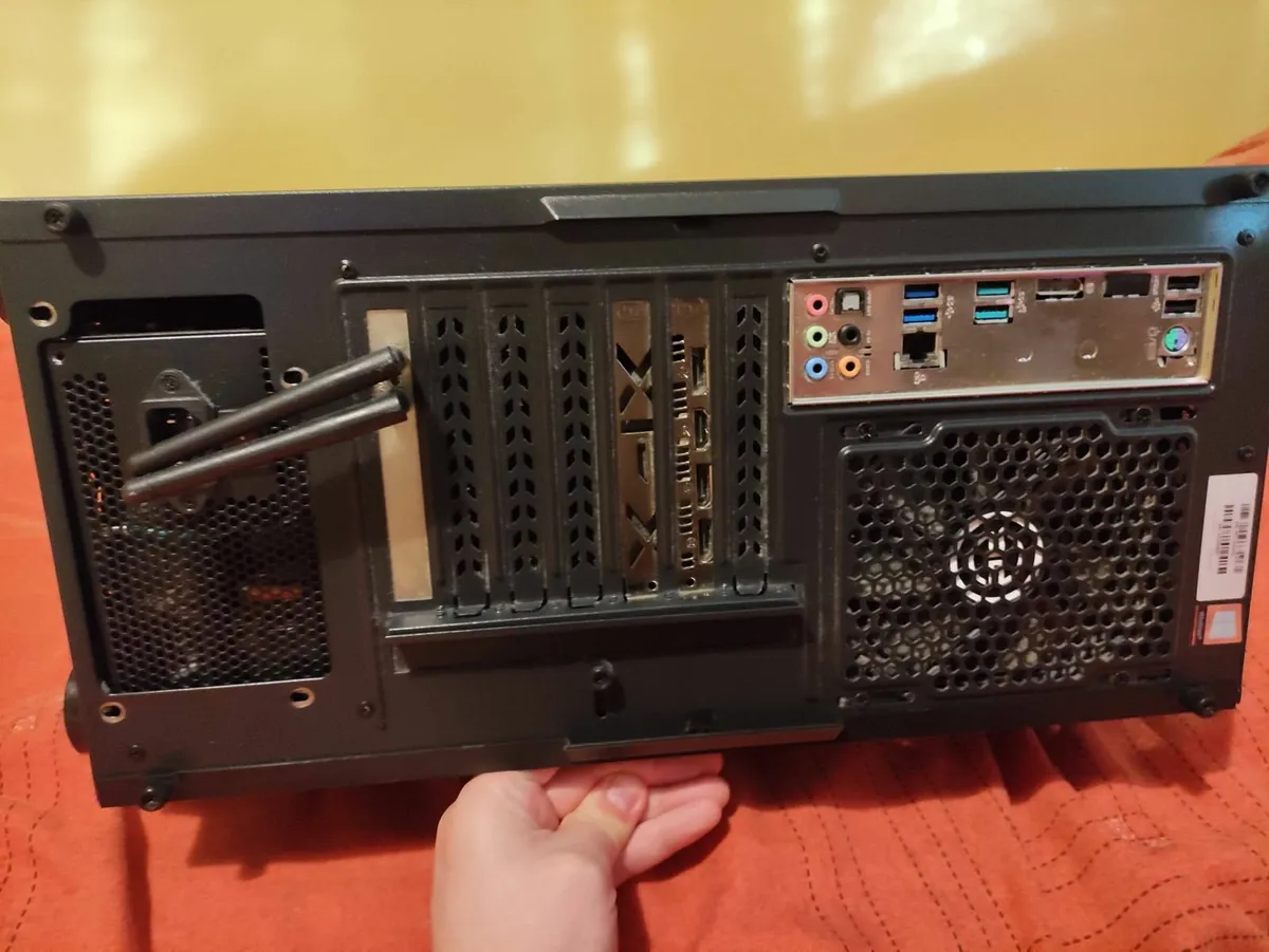 Desktop PC - Image 2