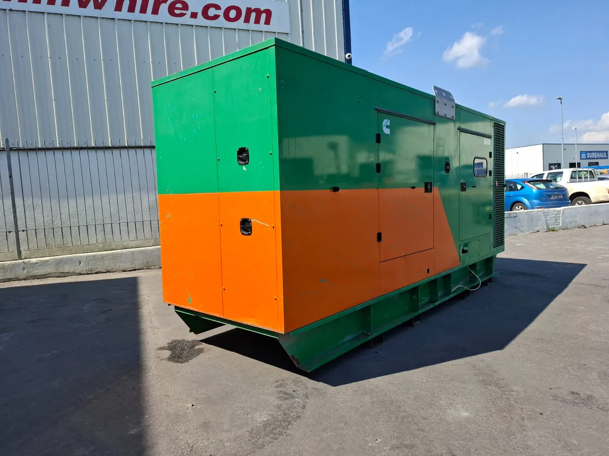 550KVA Cummins Generator - Image 2