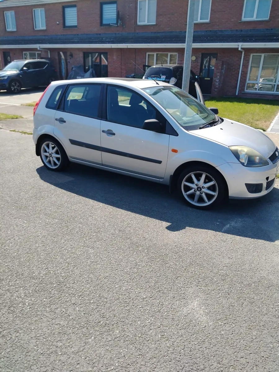 Ford Fiesta - Image 1
