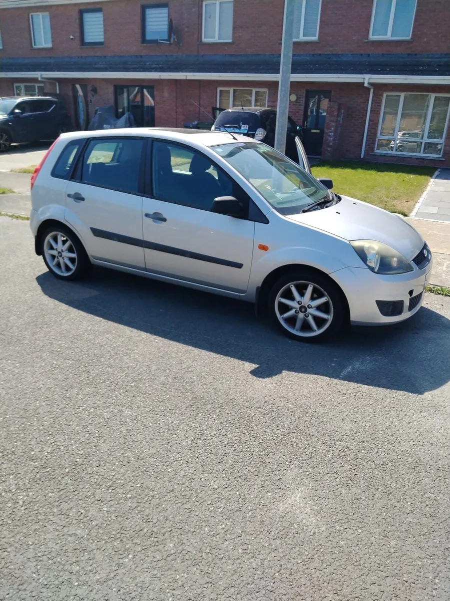 Ford Fiesta - Image 2