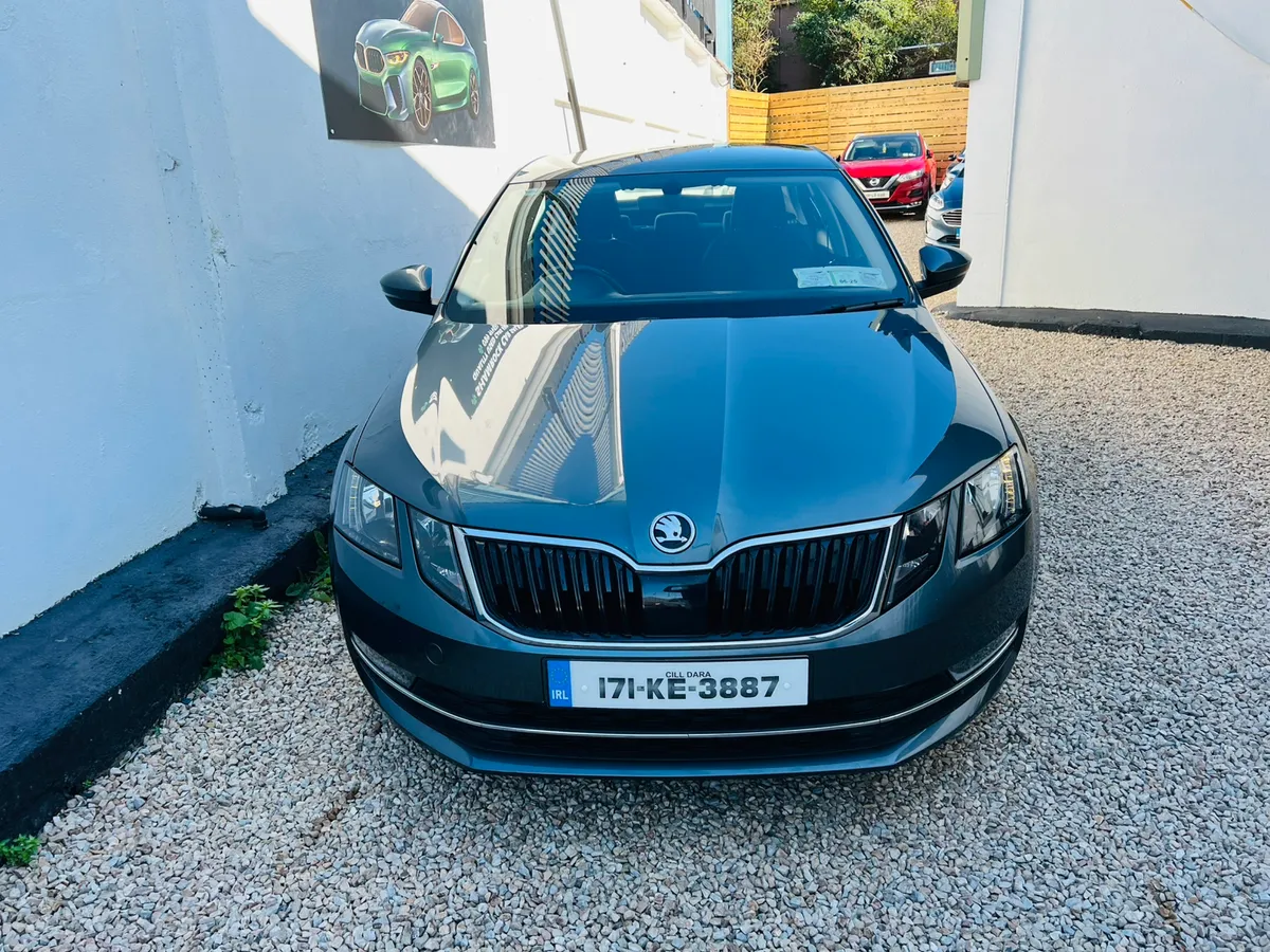 2017 Skoda Octavia 1.0 Tsi Elegance - Image 3