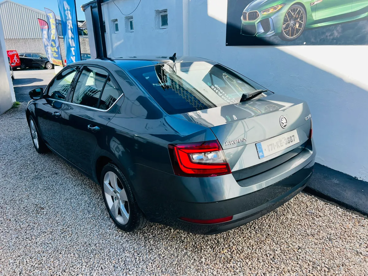2017 Skoda Octavia 1.0 Tsi Elegance - Image 4