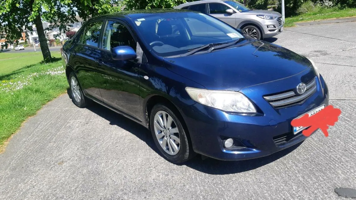 Toyota Corolla - Image 2