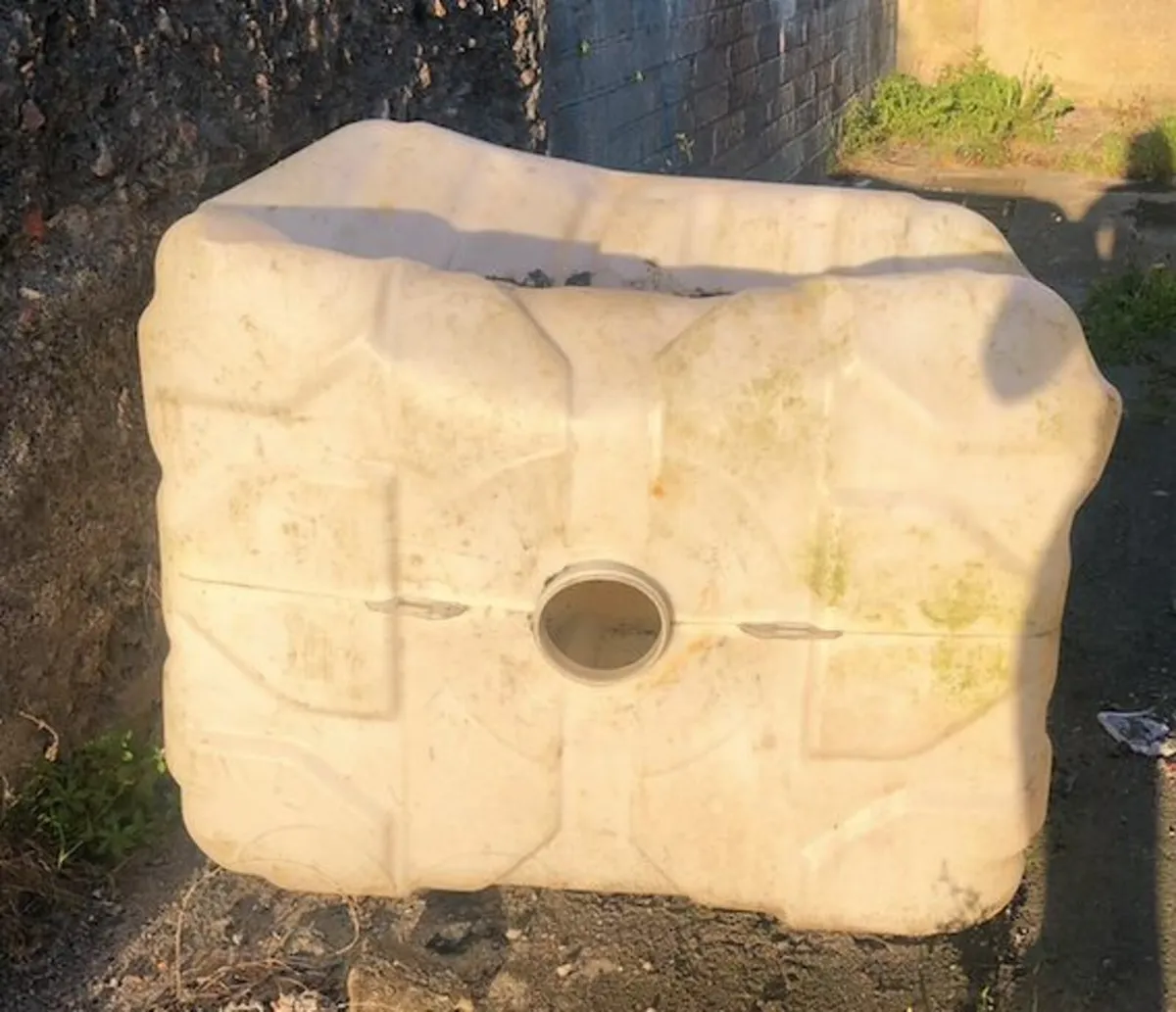 water storage tank - Image 1