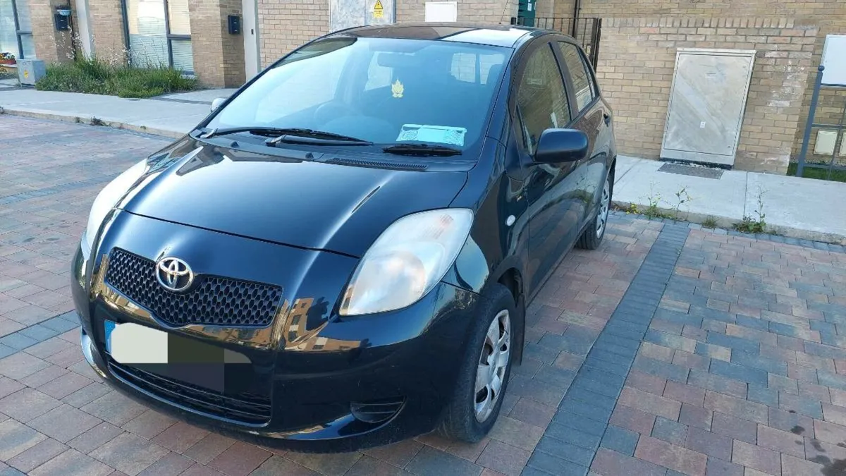 Toyota Yaris - Image 3