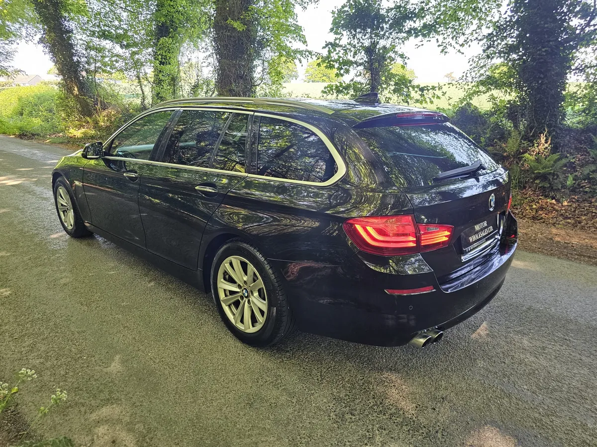 142 BMW 520D TOURING AUTO Big spec - Image 3