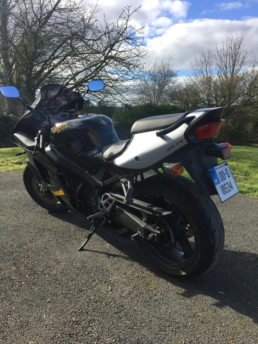 Kawasaki ZX7-R - Image 4
