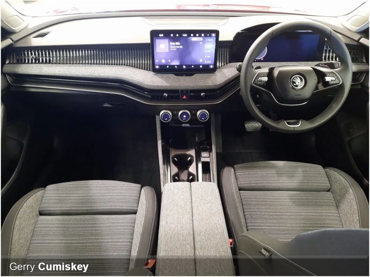 Skoda Superb Selection 2.0 TDI 150HP DSG - Image 4