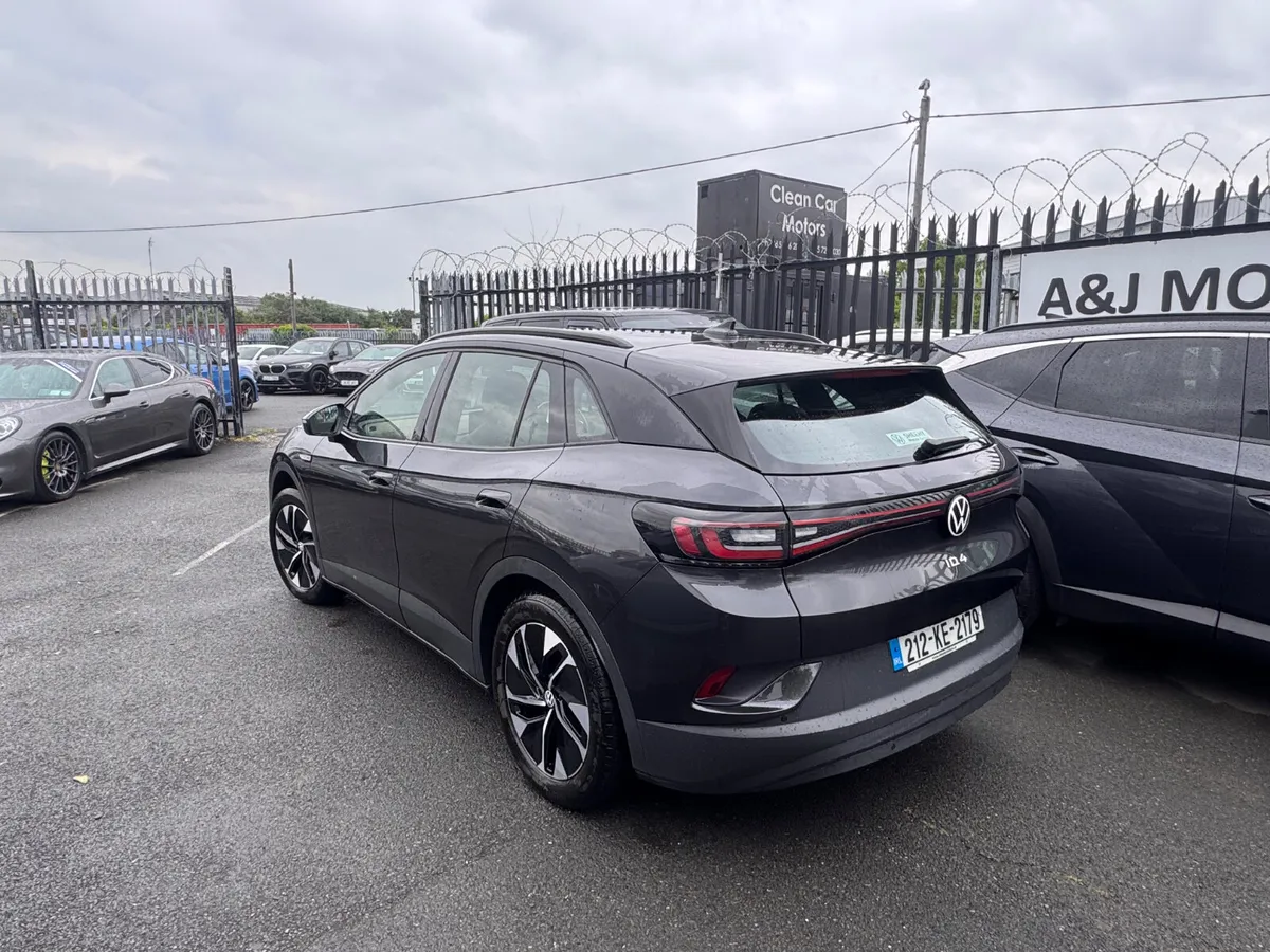 2021 Volkswagen ID.4 Electric - Image 4