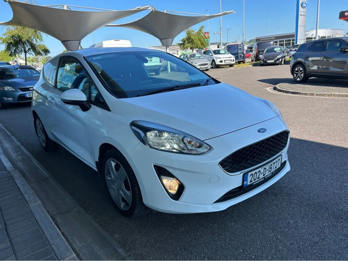 Ford Fiesta 1.5 TD 85ps M6 2DR - Image 4