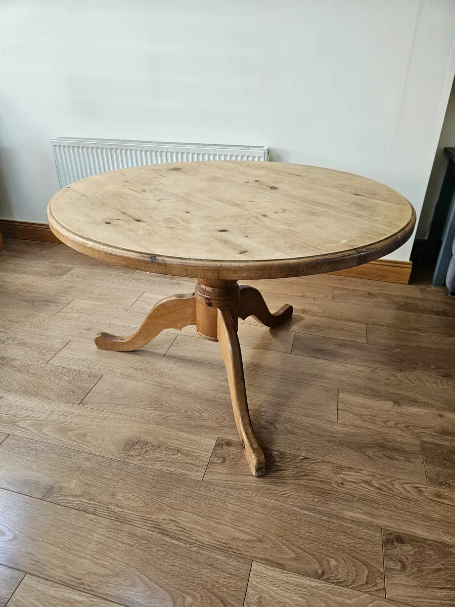 Dining Table - Image 3