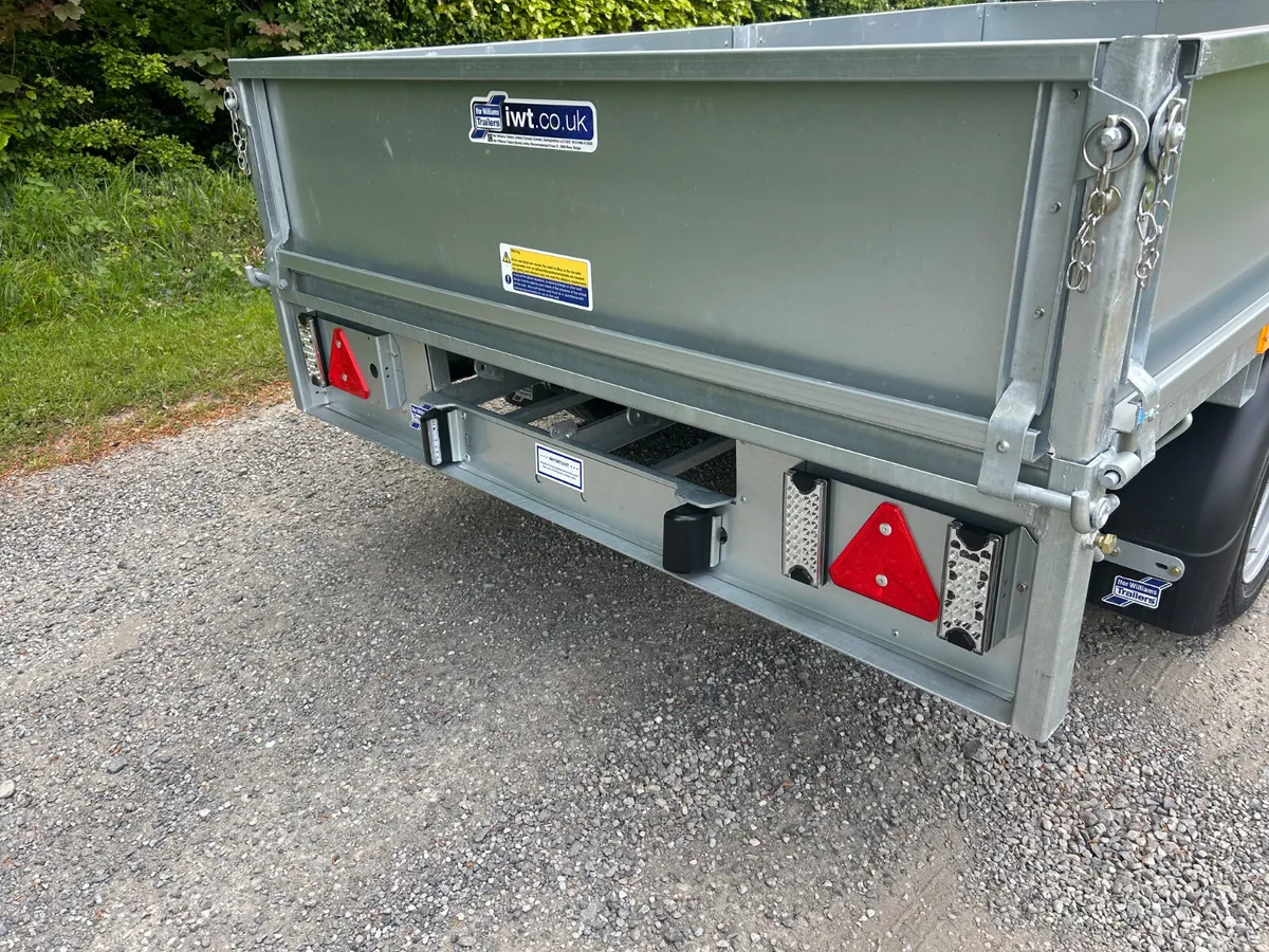 New Ifor Williams 10x5.6 Dropside Trailer - Image 3