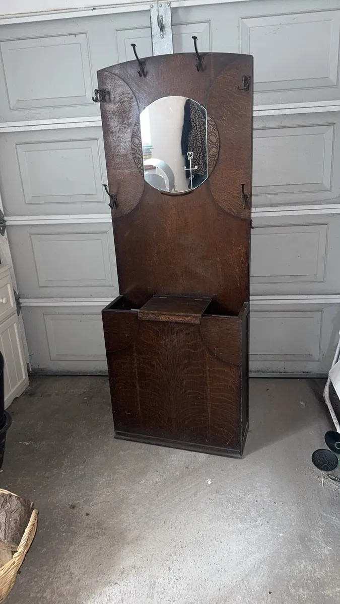 Vintage hall stand with mirror - Image 1