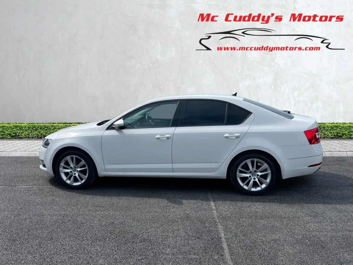 2017 Skoda Octavia SE L 1.6 TDI - Automatic - Image 4