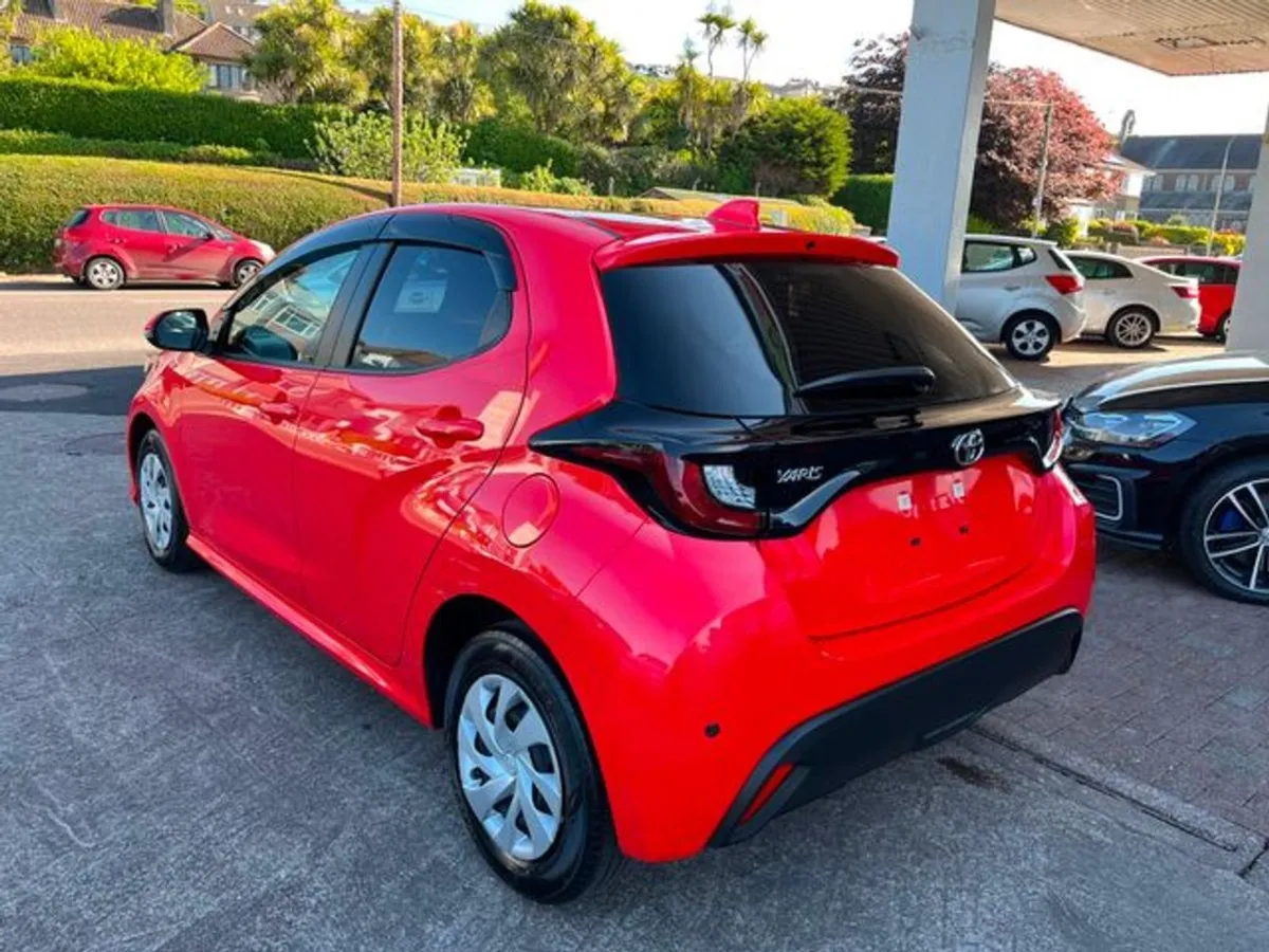 Toyota Yaris Automatic - Image 4