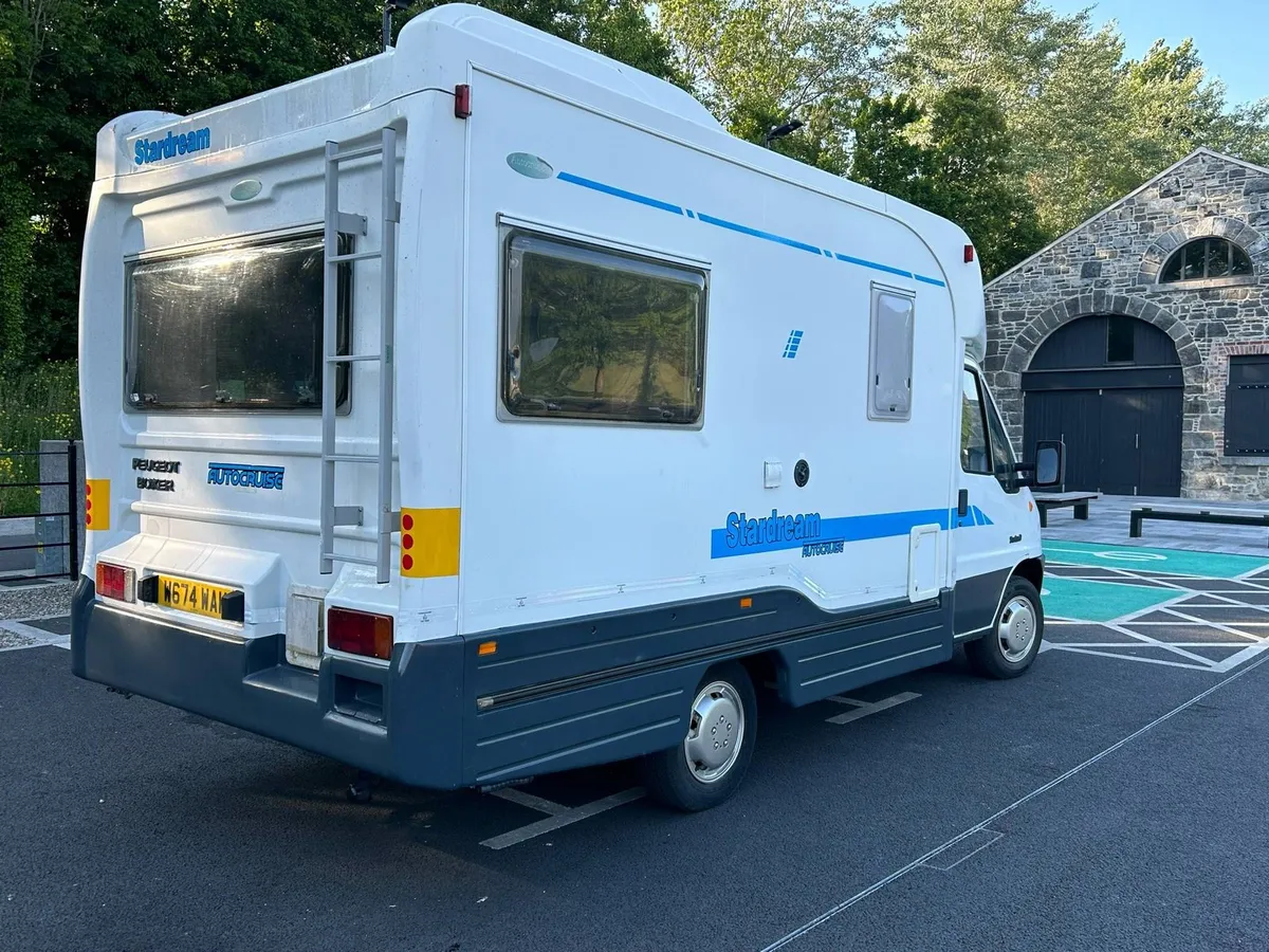 Motorhome - Image 4