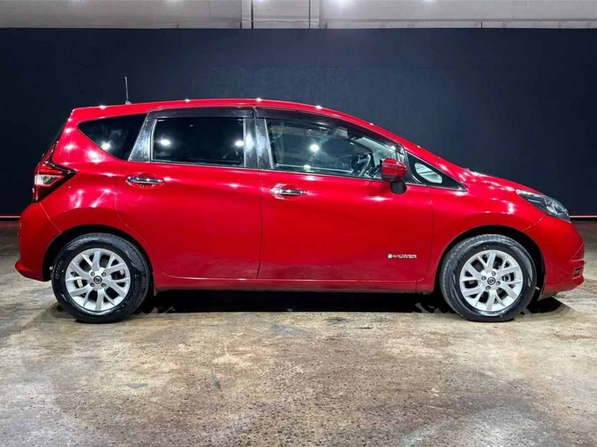 Nissan NOTE 1.2 Hybrid - Upgraded Alloys - Revers - Image 2