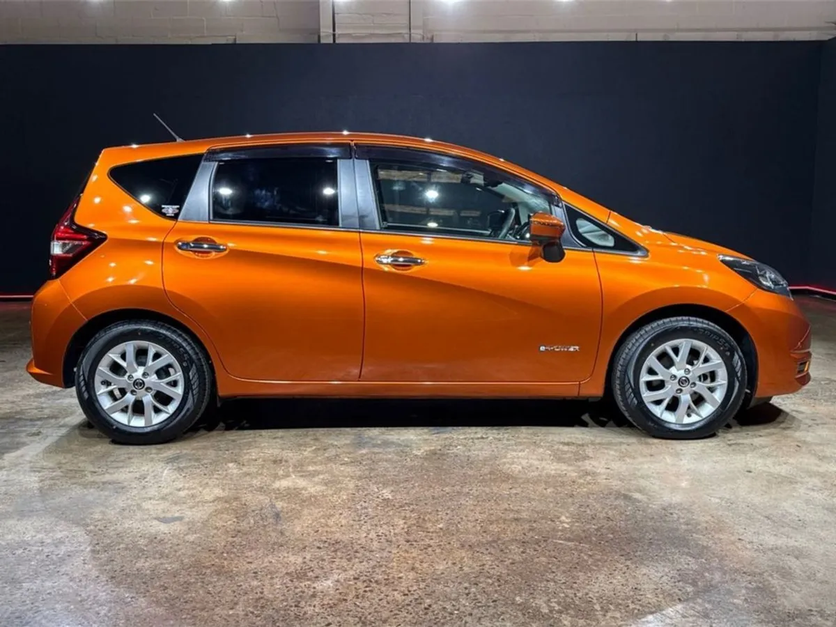 Nissan NOTE 1.2 E-power Automatic - Image 2
