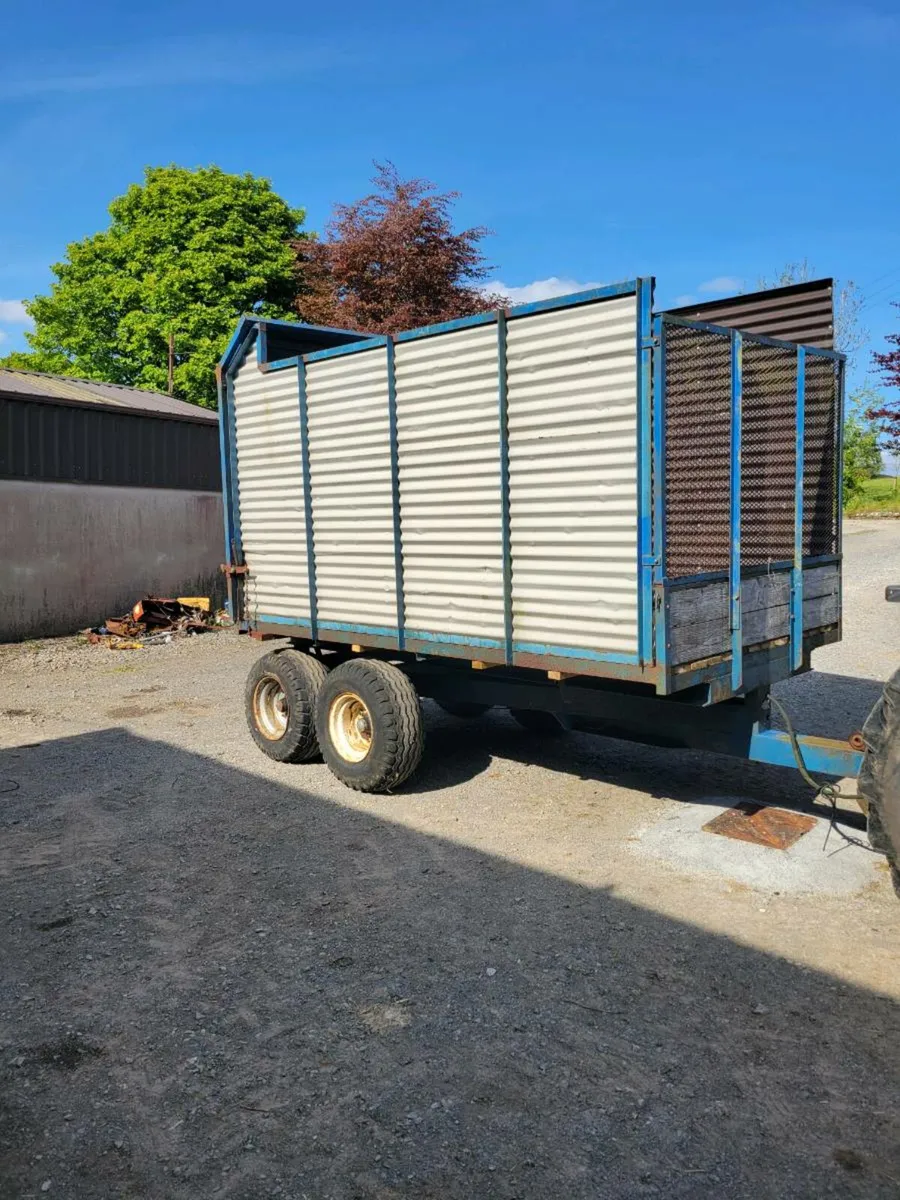 Silage trailer - Image 2