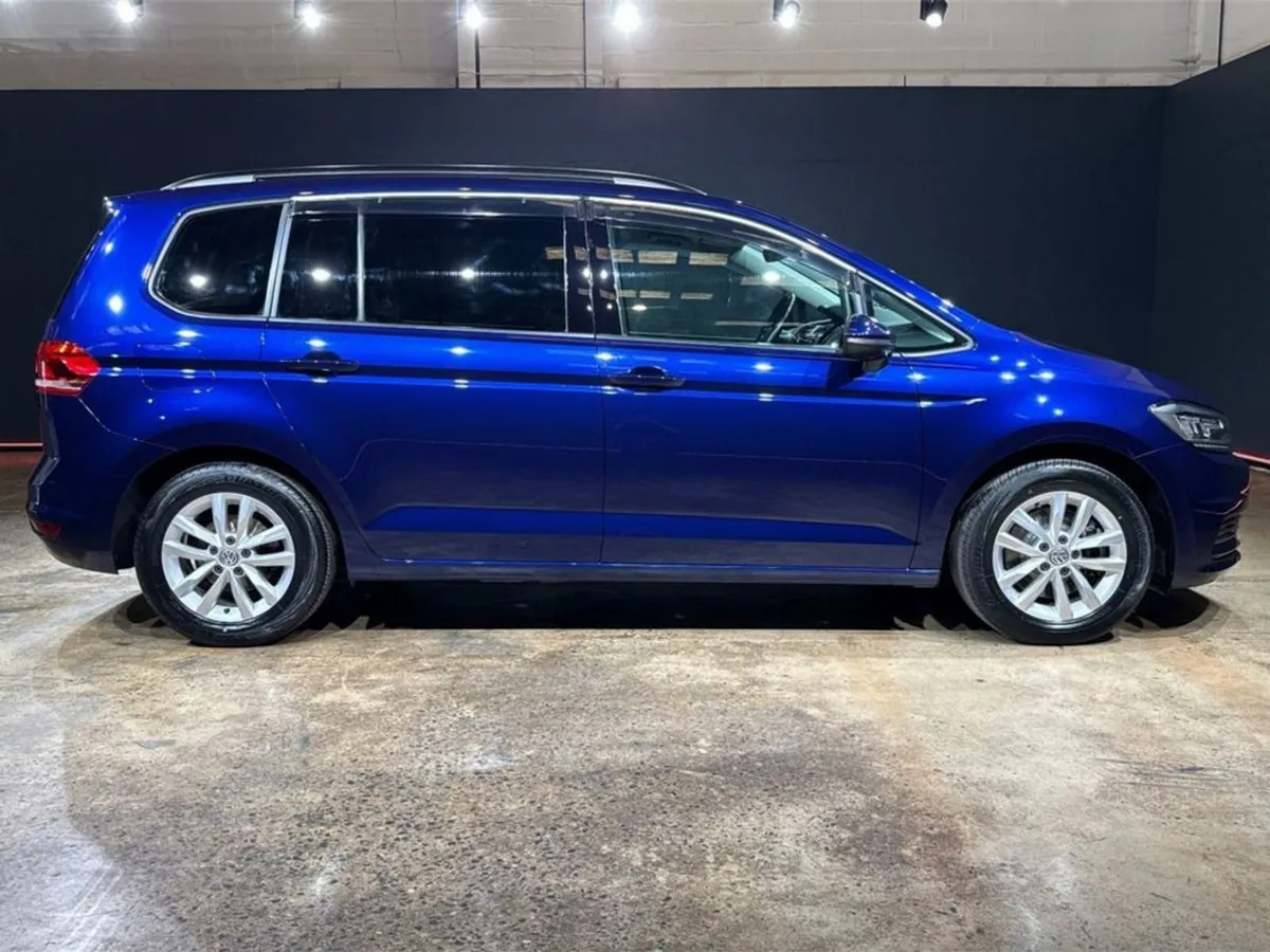 Volkswagen Touran 1.4 Tfsi Automatic - Reverse Ca - Image 2
