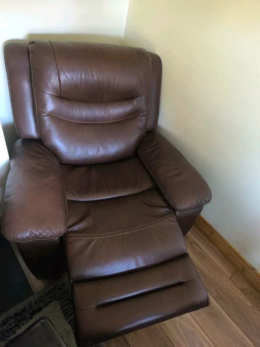 Sofa, recliner chair - Image 2