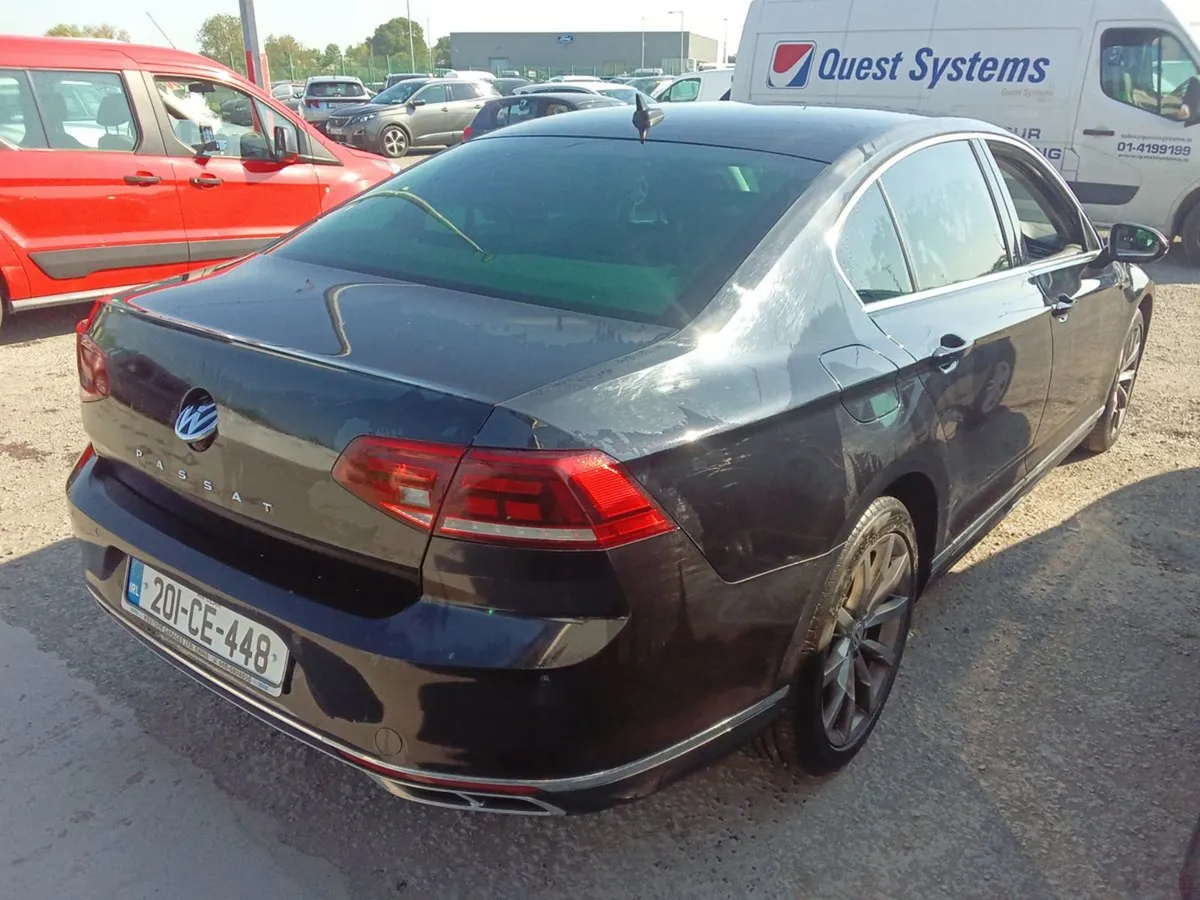 Volkswagen Passat Rline 2.0tdi M6F 150 - Image 4
