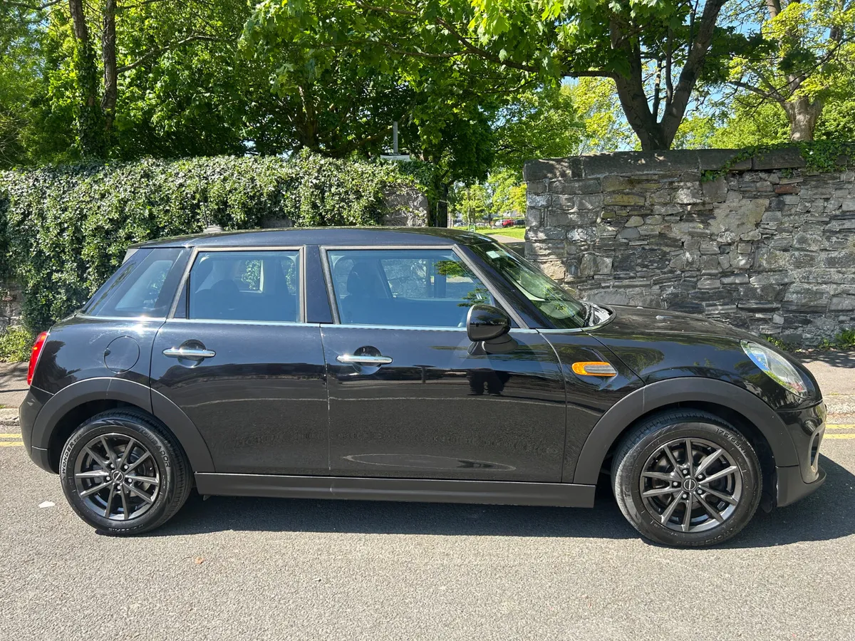 2017 MINI COOPER DIESEL NCT FEBRUARY 2027 - Image 4