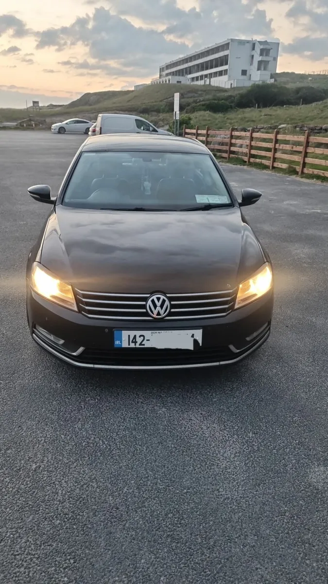 Volkswagen Passat 2014 - Image 3