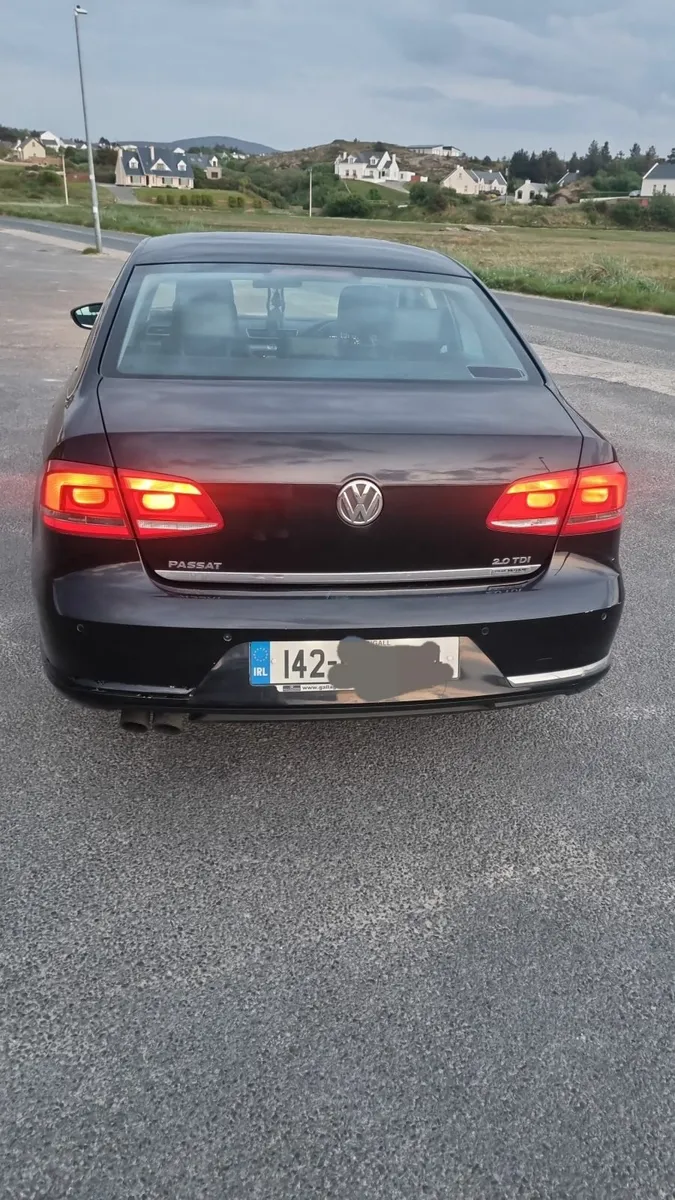 Volkswagen Passat 2014 - Image 4