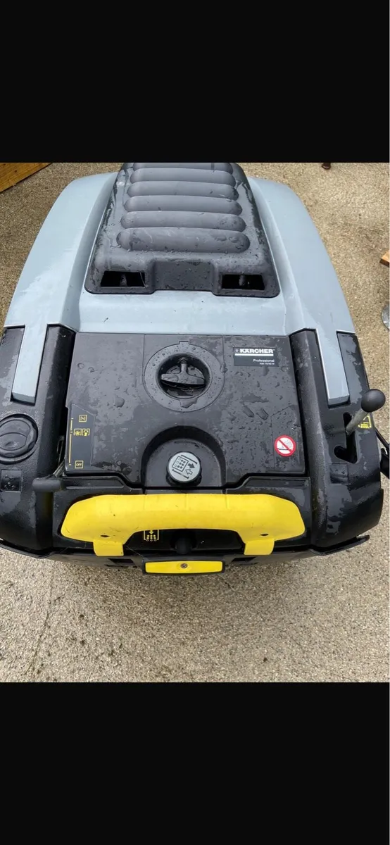 Karcher professional sweeper - Image 2