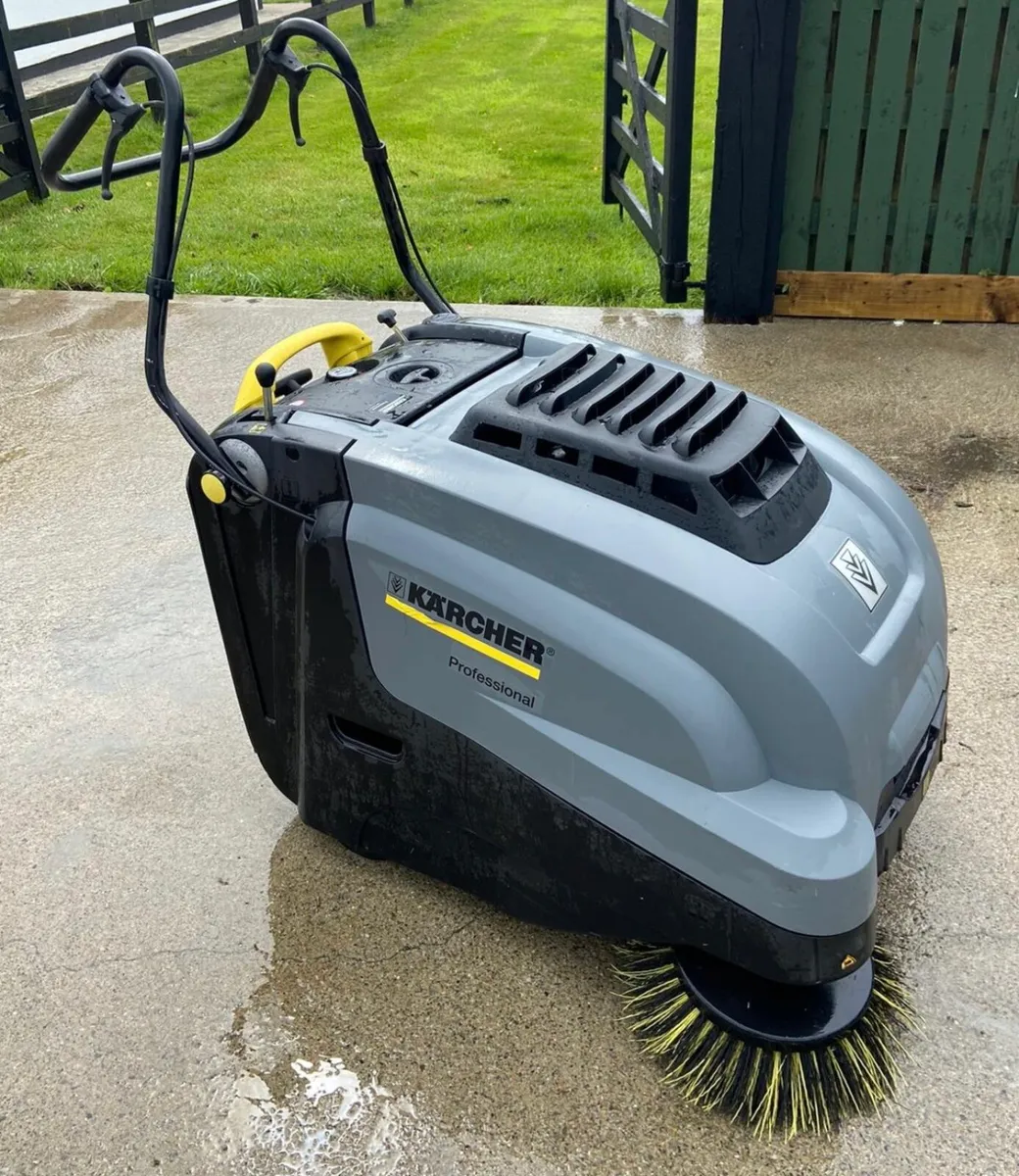 Karcher professional sweeper - Image 3