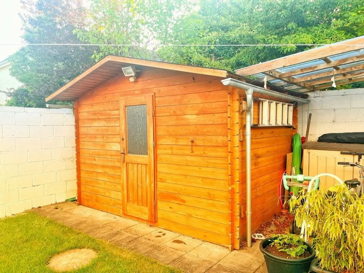 Garden Shed / Log Cabin 3.5m x 2.5m - Image 1