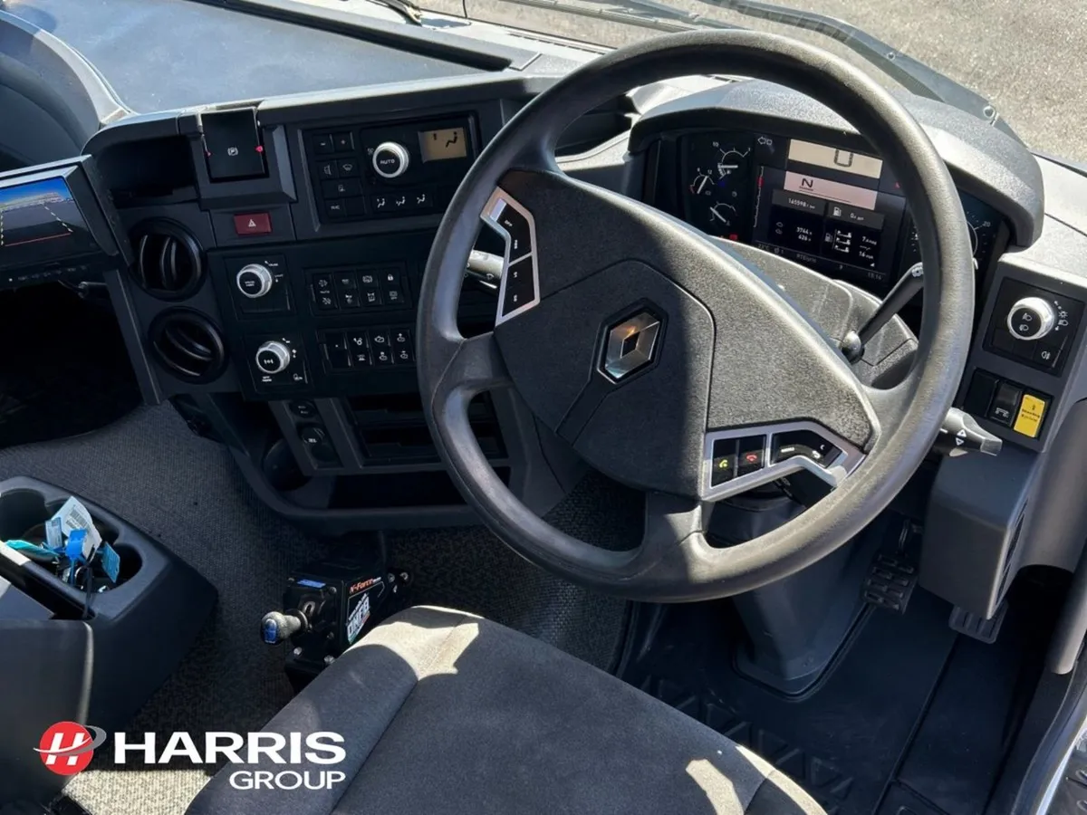 Renault C C430 8x4 Tipper - Image 4