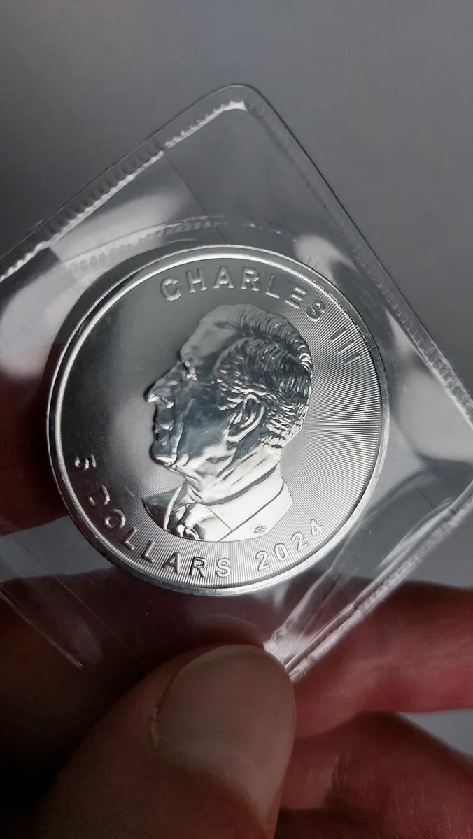 Silver Coin: 2024 Canada, Maple Leaf - Image 2